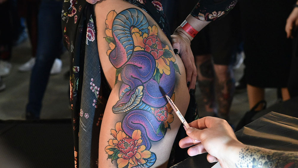 Победители конкурса на лучшую татуировку на тату-фестивале