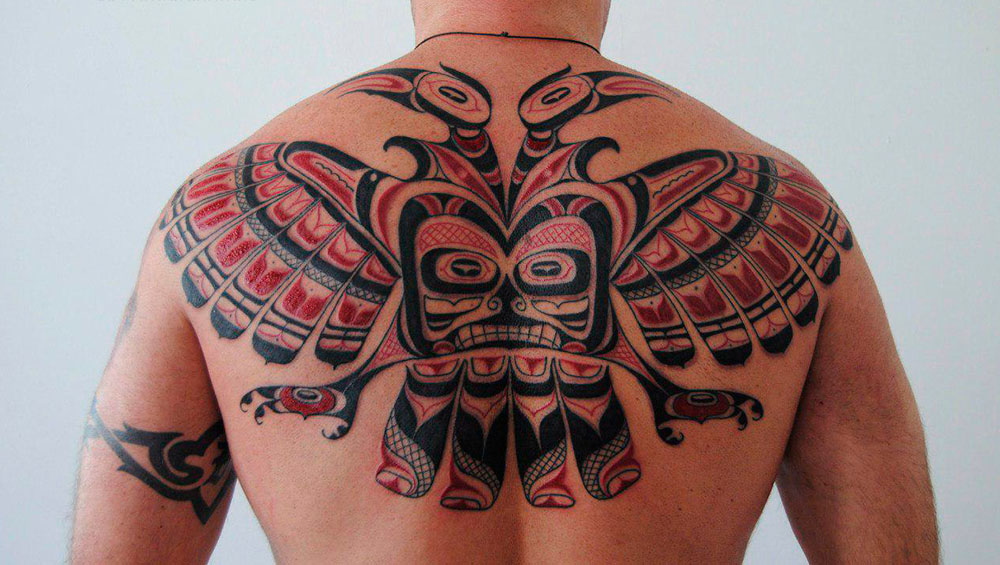 Салоны и мастера, где можно сделать тату в стиле хайда, историческом искусстве индейцев Северной Америки.