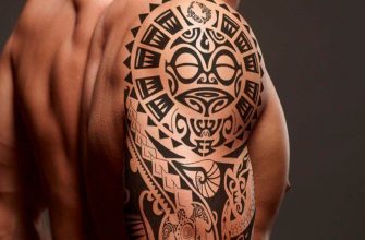 Погрузитесь в традиции и символику островов с татуировкой в полинезийском стиле, где каждый узор несет в себе глубокий смысл и культурное наследие.